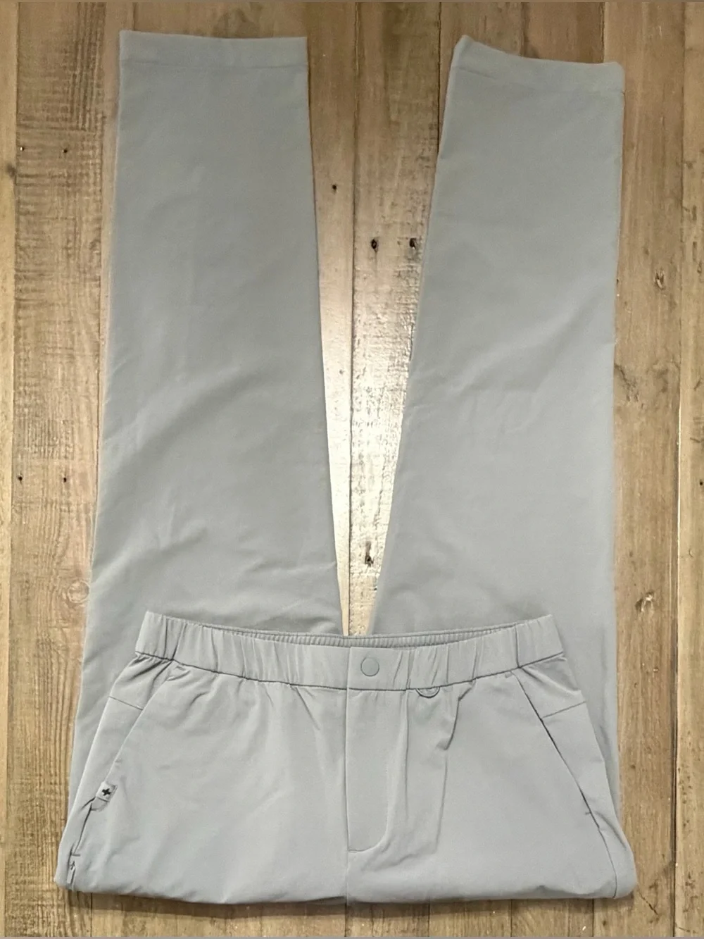 Figs brand new